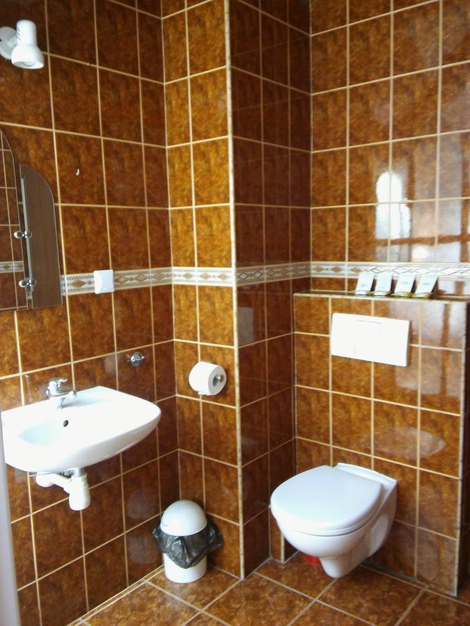 Motel Ararat Kolobrzeg Ngoại thất bức ảnh