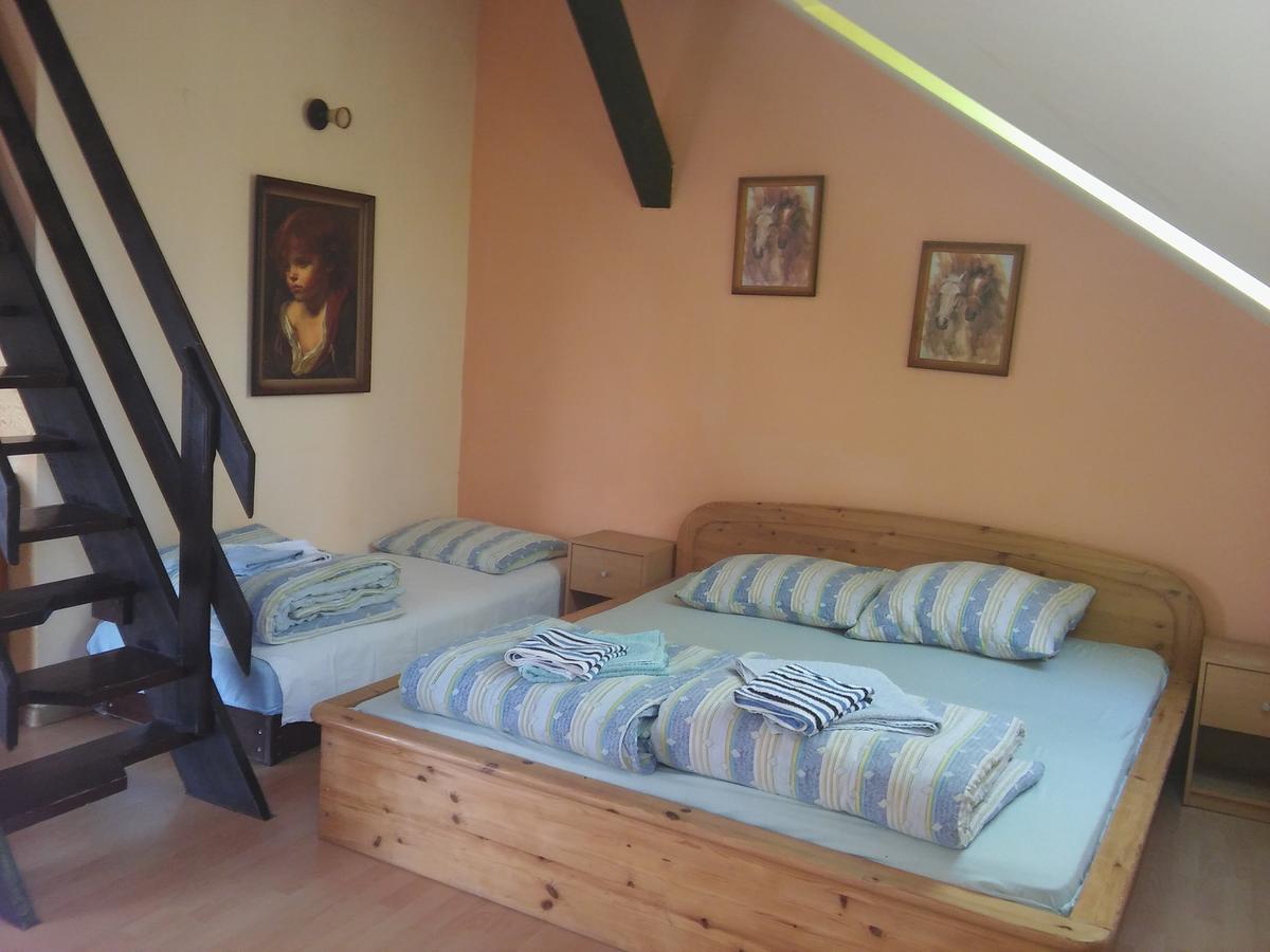 Motel Ararat Kolobrzeg Ngoại thất bức ảnh