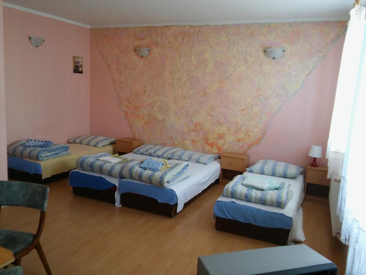 Motel Ararat Kolobrzeg Ngoại thất bức ảnh