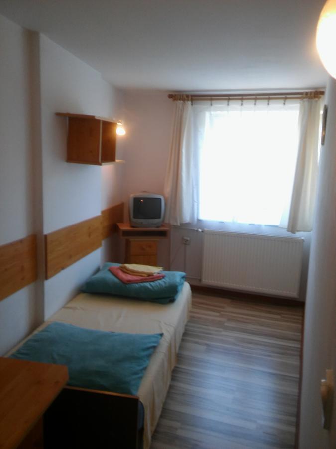 Motel Ararat Kolobrzeg Ngoại thất bức ảnh